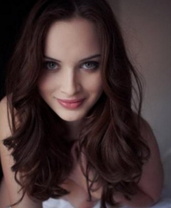 Живу в Москве и готова порадовать тебя своими услугами. 💋 В моих возможностях все, что ты мог себе представить: от нежных ласк и массажа до страстного и безудержного экстаза. 🌹 Мои фото говорят сами за себя - я сочетаю красоту и страсть в одном лице. 😍 У меня есть множество положительных отзывов, которые подтверждают мою профессиональность и уровень сервиса. Со мной ты окунешься в мир наслаждения и удовольствия. Не упусти свой шанс на незабываемое свидание со мной. Обещаю, не пожалеешь! 💕 8314, 23 года